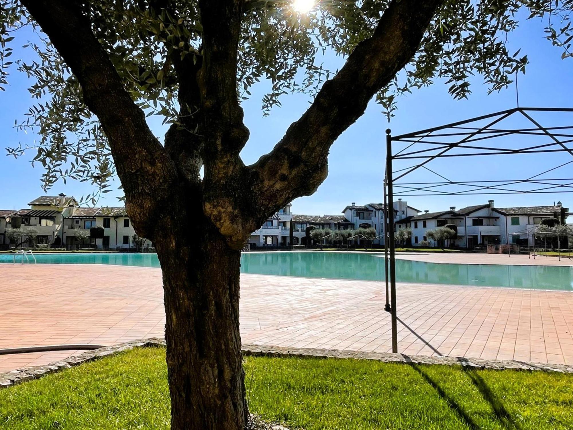Garda Resort Village 11 بسكييرا ديل غاردا المظهر الخارجي الصورة